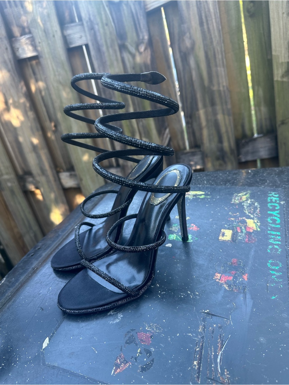 Heels - Picture 4 of 4